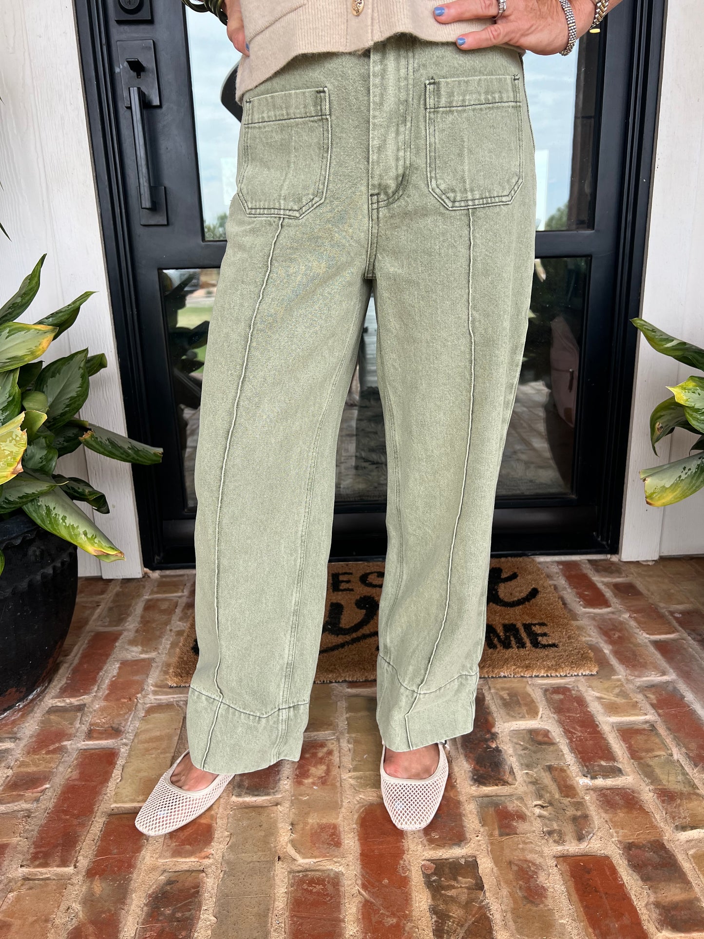 Olive ankle pant