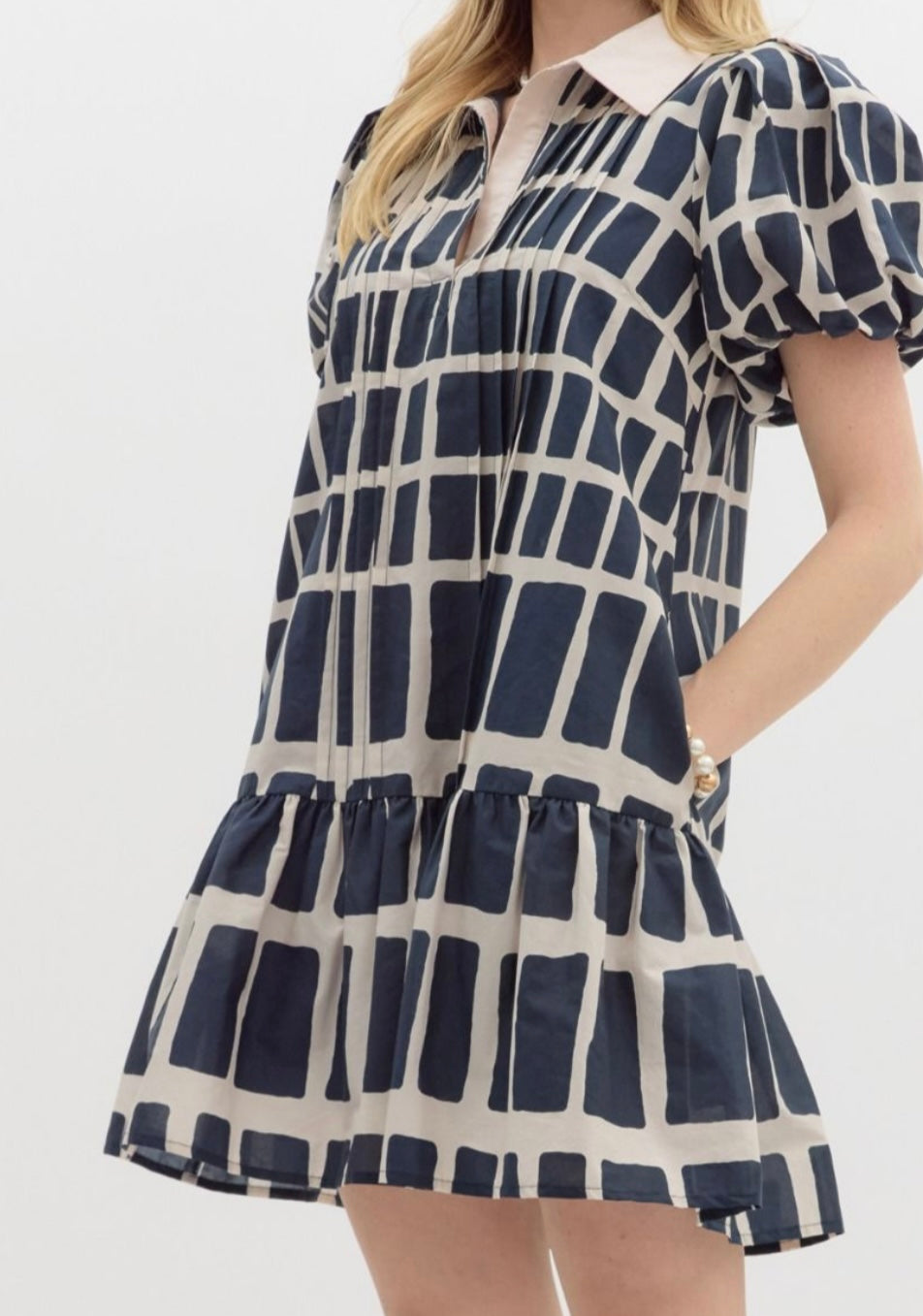 Abstract Bubble Sleeve Mini