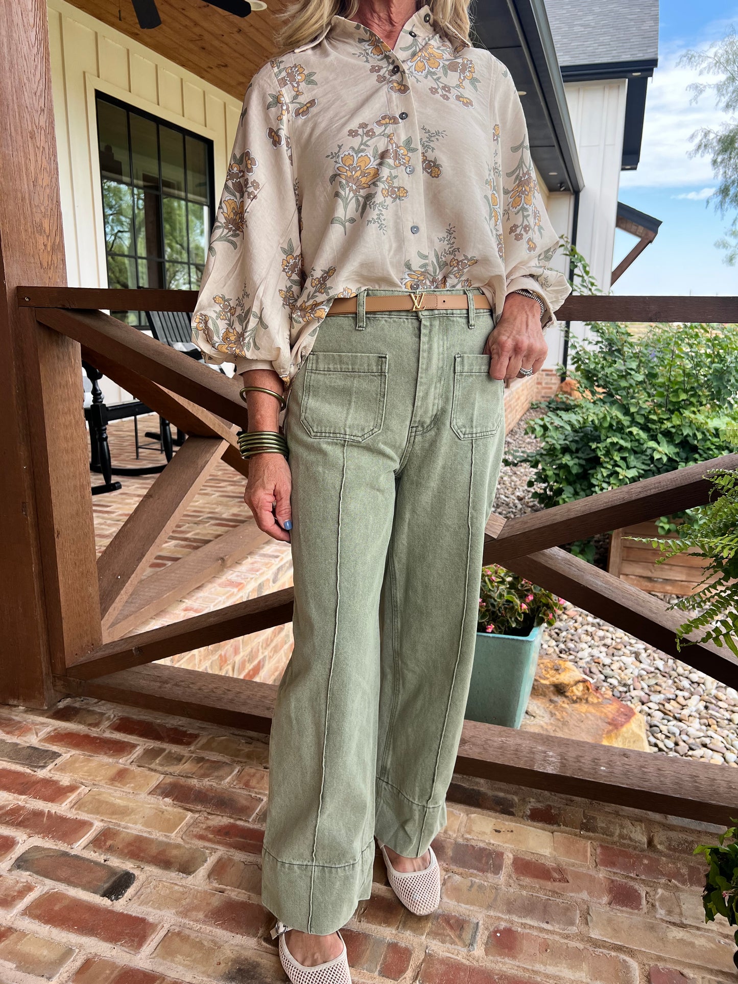 Olive ankle pant