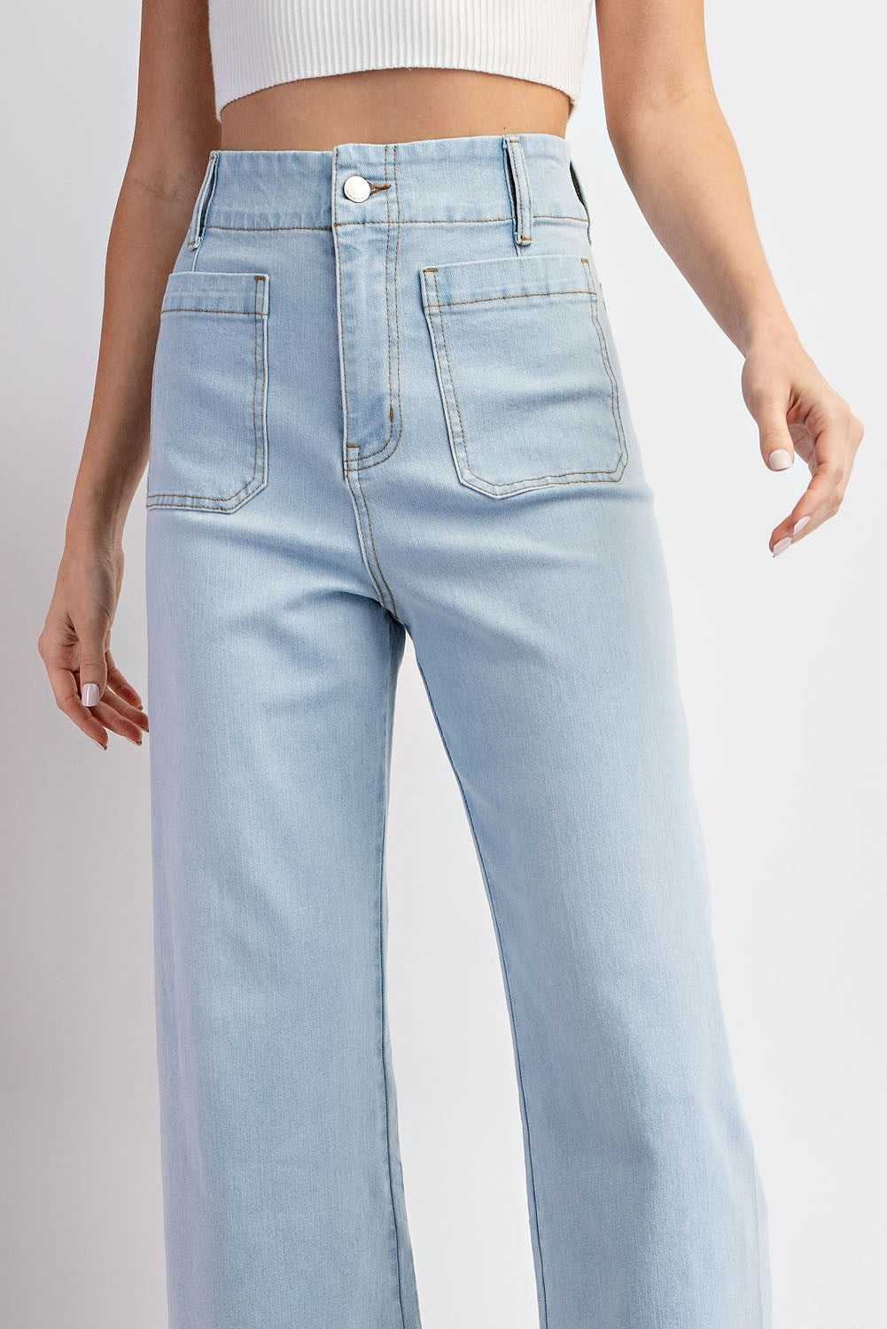 Light Washed Wide Leg Jeans