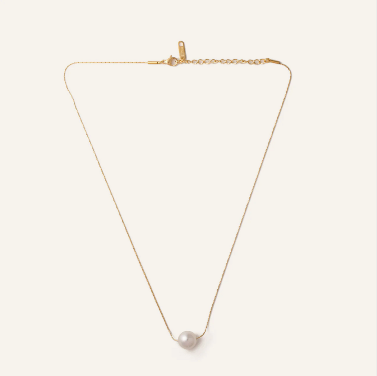 Naomi Floating Pearl Necklace